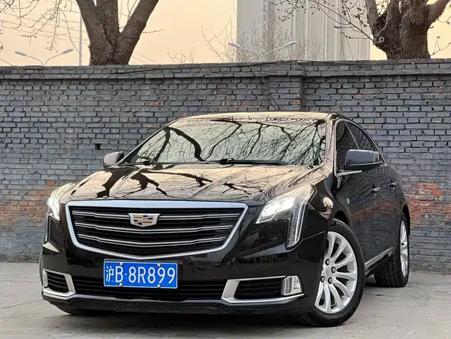 CADILLAC XTS