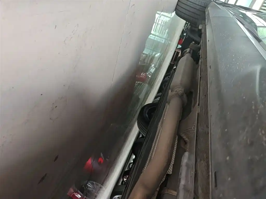 BYD Song PLUS PHEV 2025 DM-i 112KM Honor фото 20