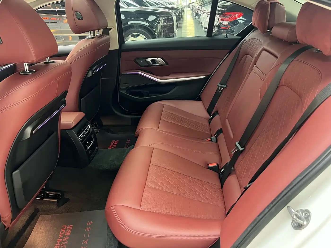 BMW 3 Series 2022 325Li M Sport Shadow Edition фото 10