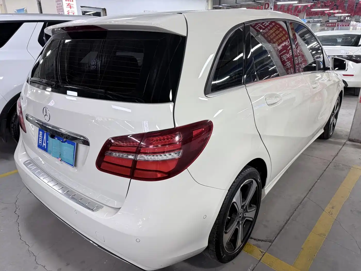 Mercedes-Benz B-Class 2017 B 200 Style фото 16