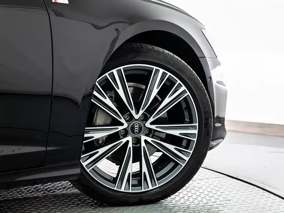 Audi A6L 2022 45 TFSI quattro Premium Dynamic фото 22
