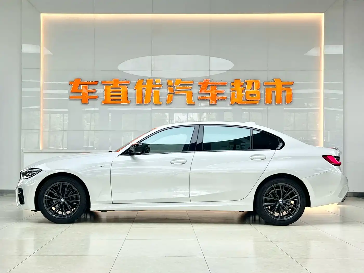 BMW 3 Series 2022 325Li M Sport Shadow Edition фото 4