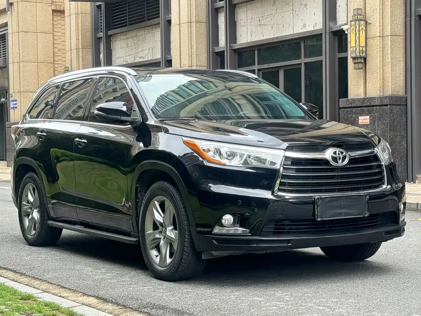 Toyota Highlander 2017 2.0T 4WD Premium 7-Seater фото 5