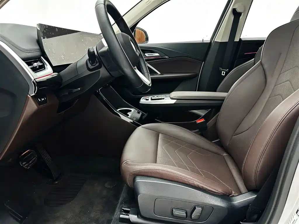 BMW X1 2023 sDrive20Li X Design Package фото 19