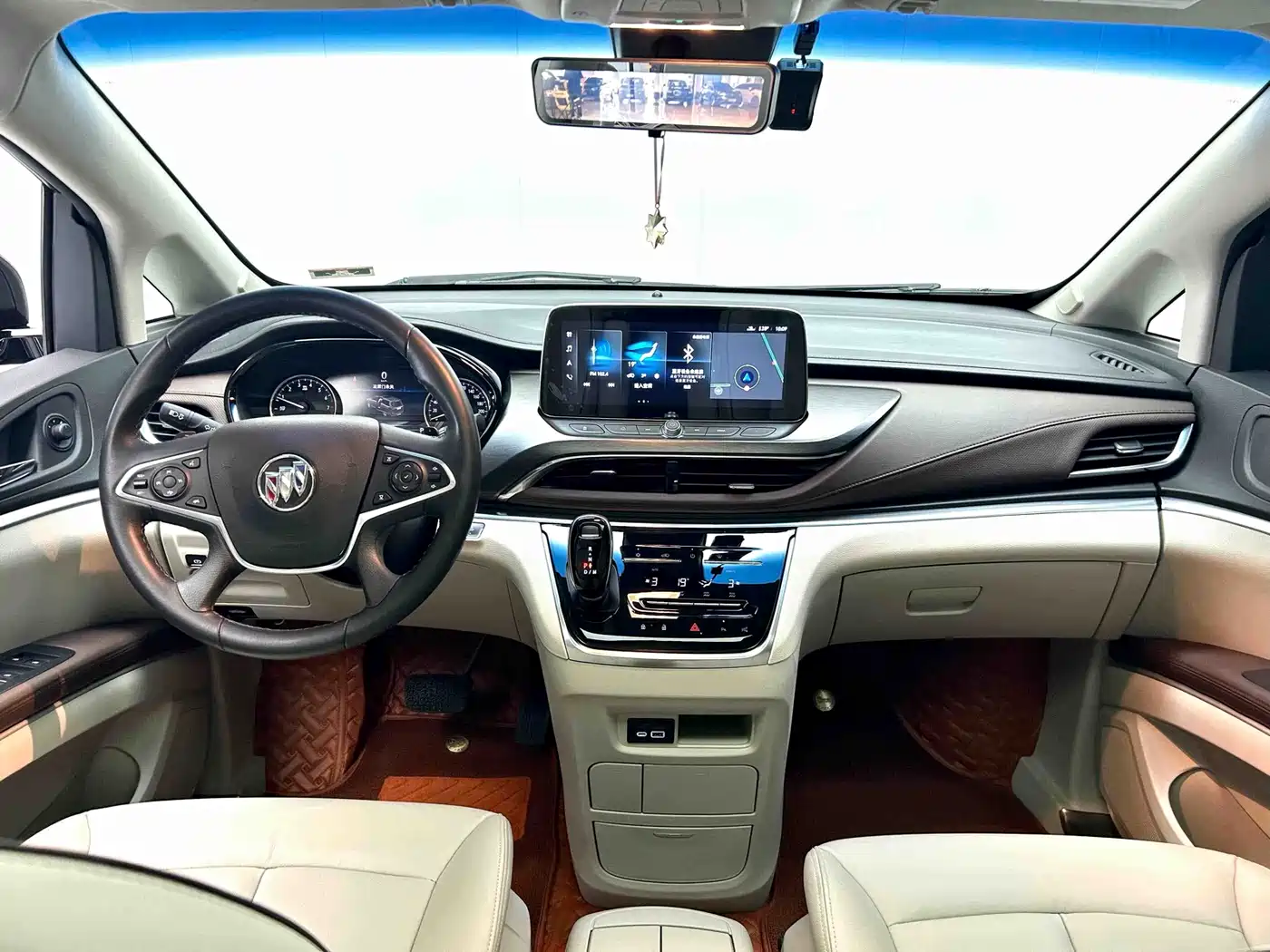 BUICK GL8