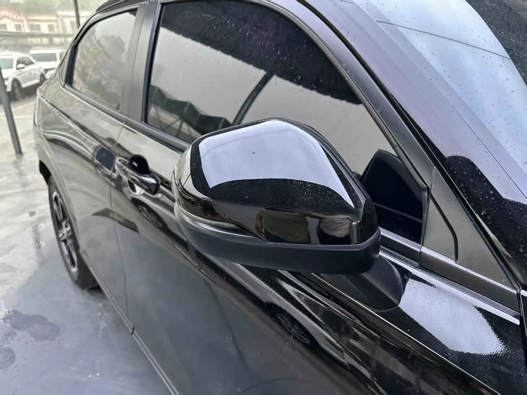 صورة 39 - Honda Vezel