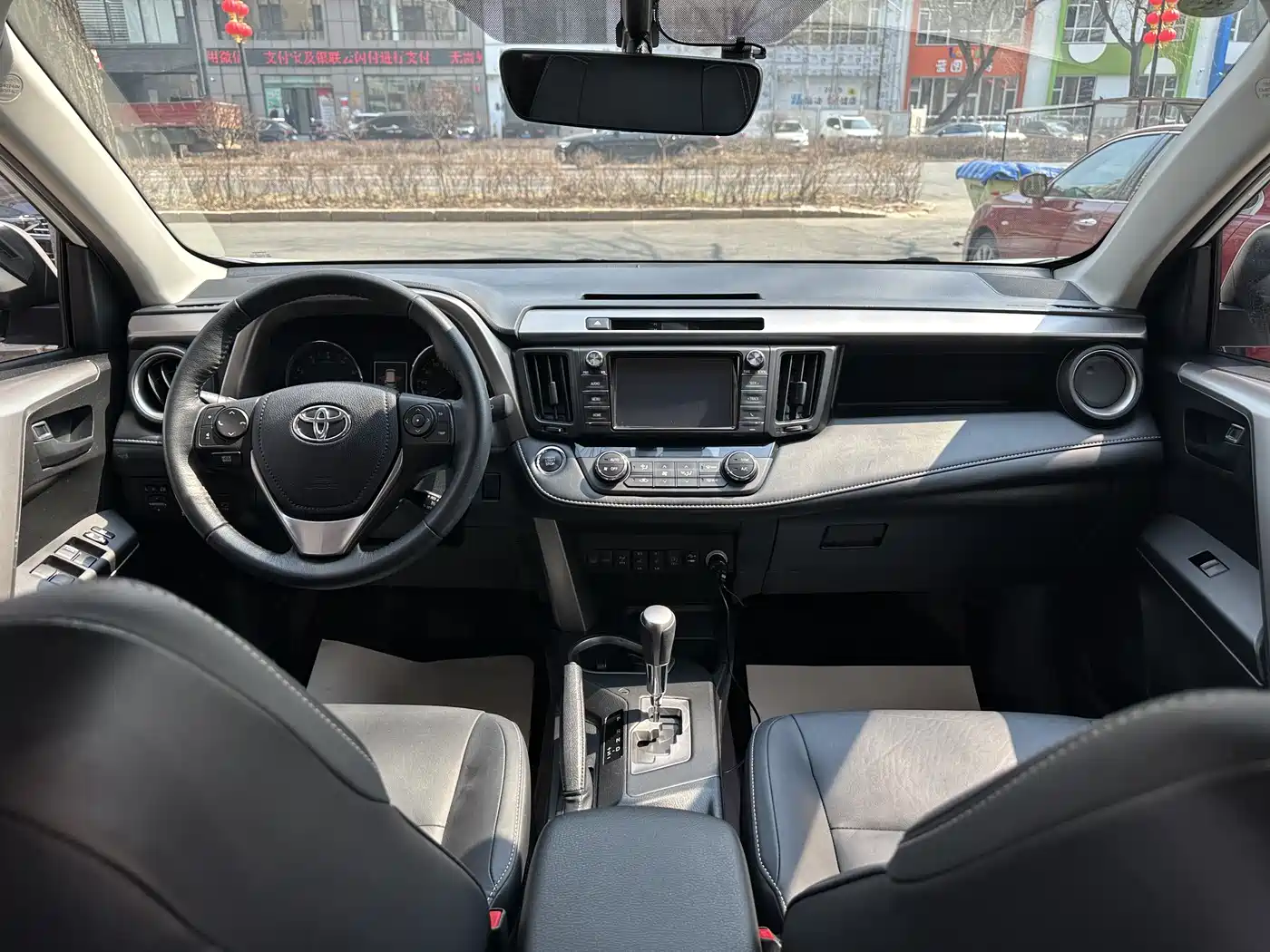 Toyota RAV4 Rongfang 2016 2.5L Automatic 4WD Elite фото 5