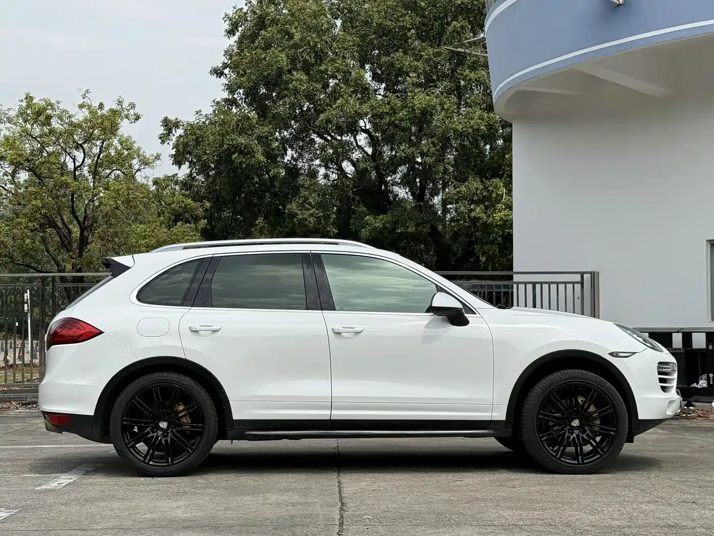 Porsche Cayenne 2011 Cayenne 3.0T фото 4