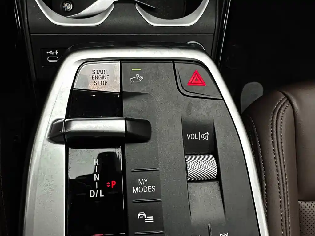 BMW X1 2023 sDrive20Li X Design Package фото 13