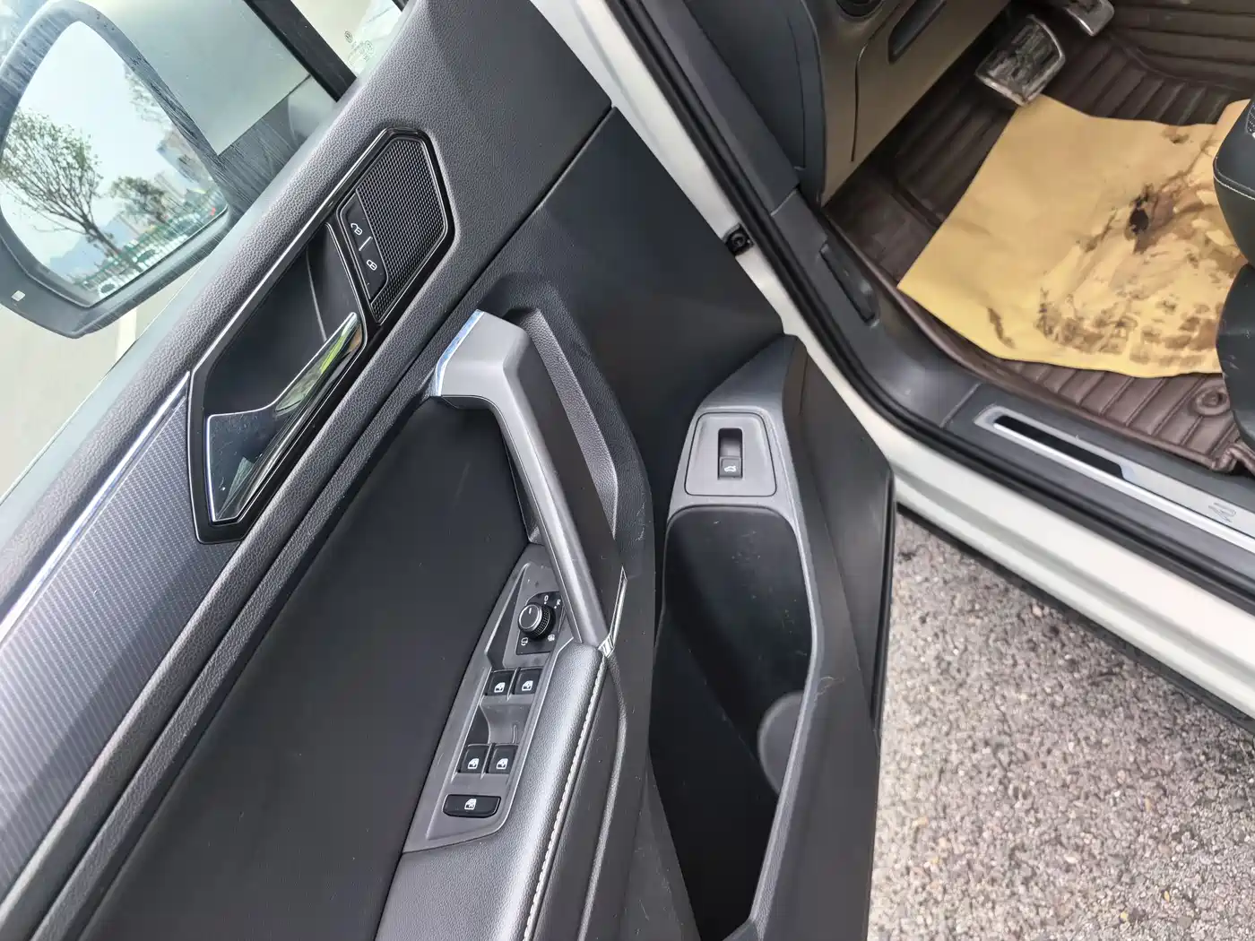 Volkswagen Tiguan L 2022 330TSI Automatic 2WD Smart Edition фото 10