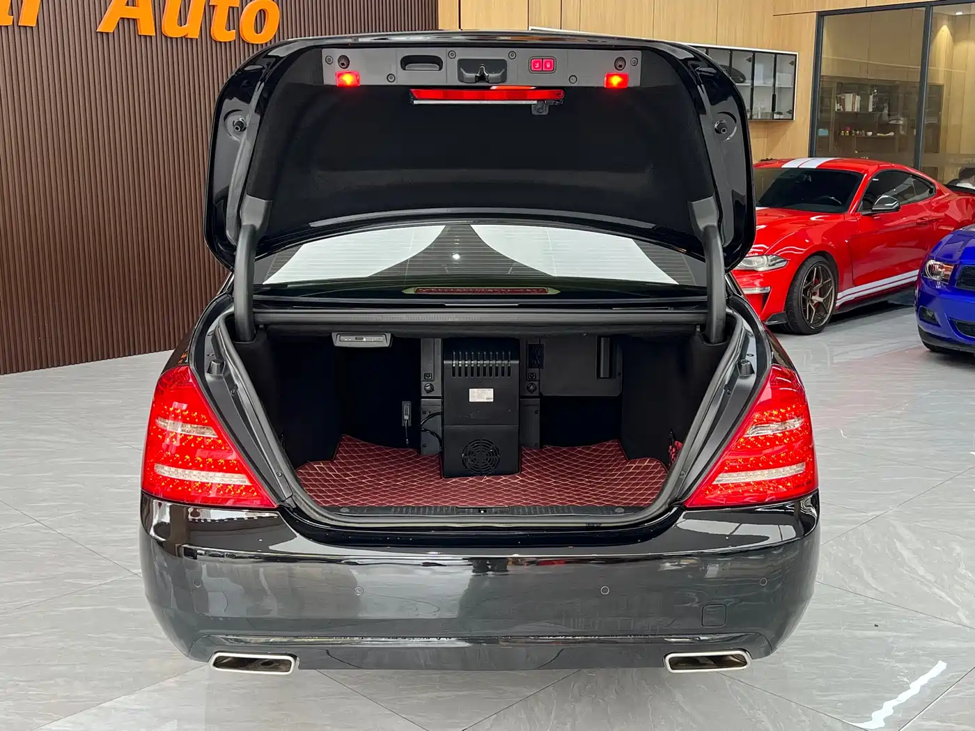 Mercedes-Benz S-Class 2012 S 400 L HYBRID Grand Edition фото 39