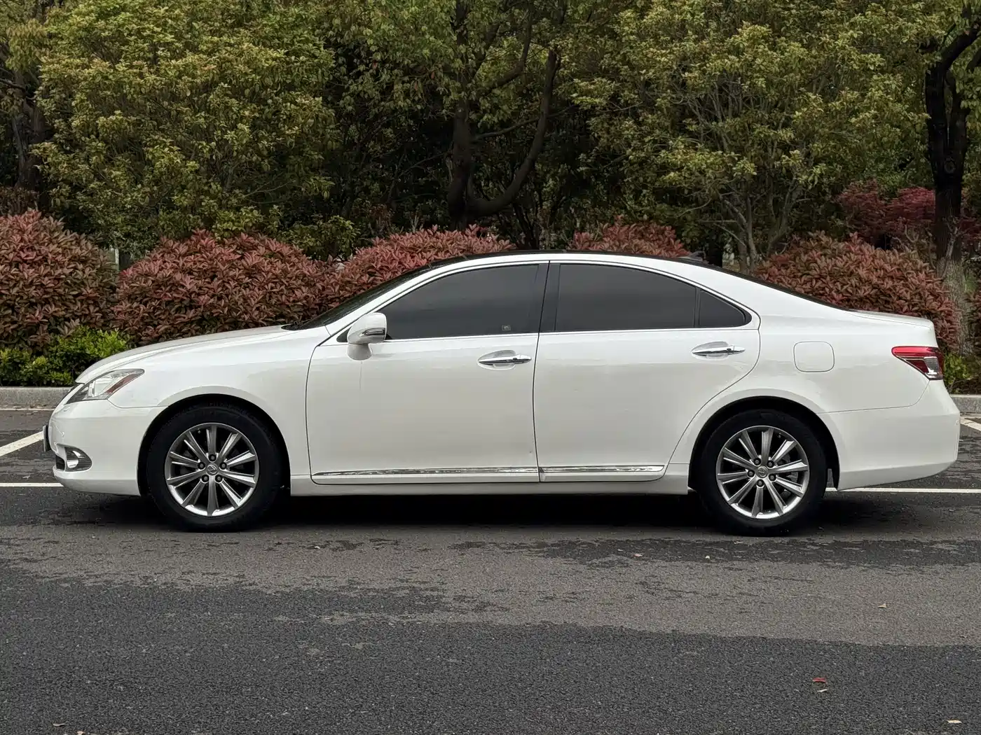 Lexus ES 2010 240 Luxury Edition фото 3