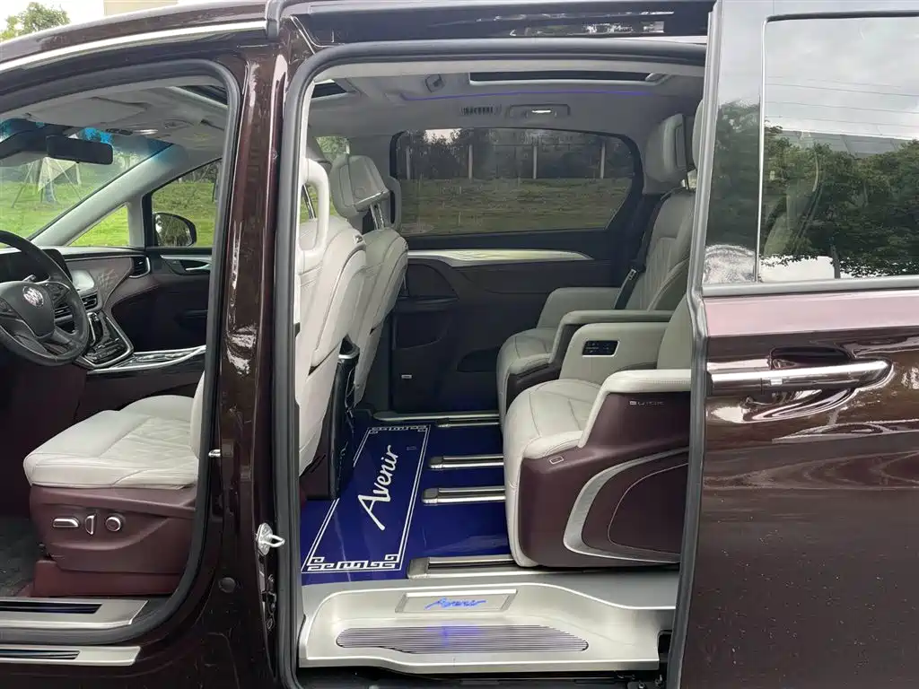 BUICK GL8