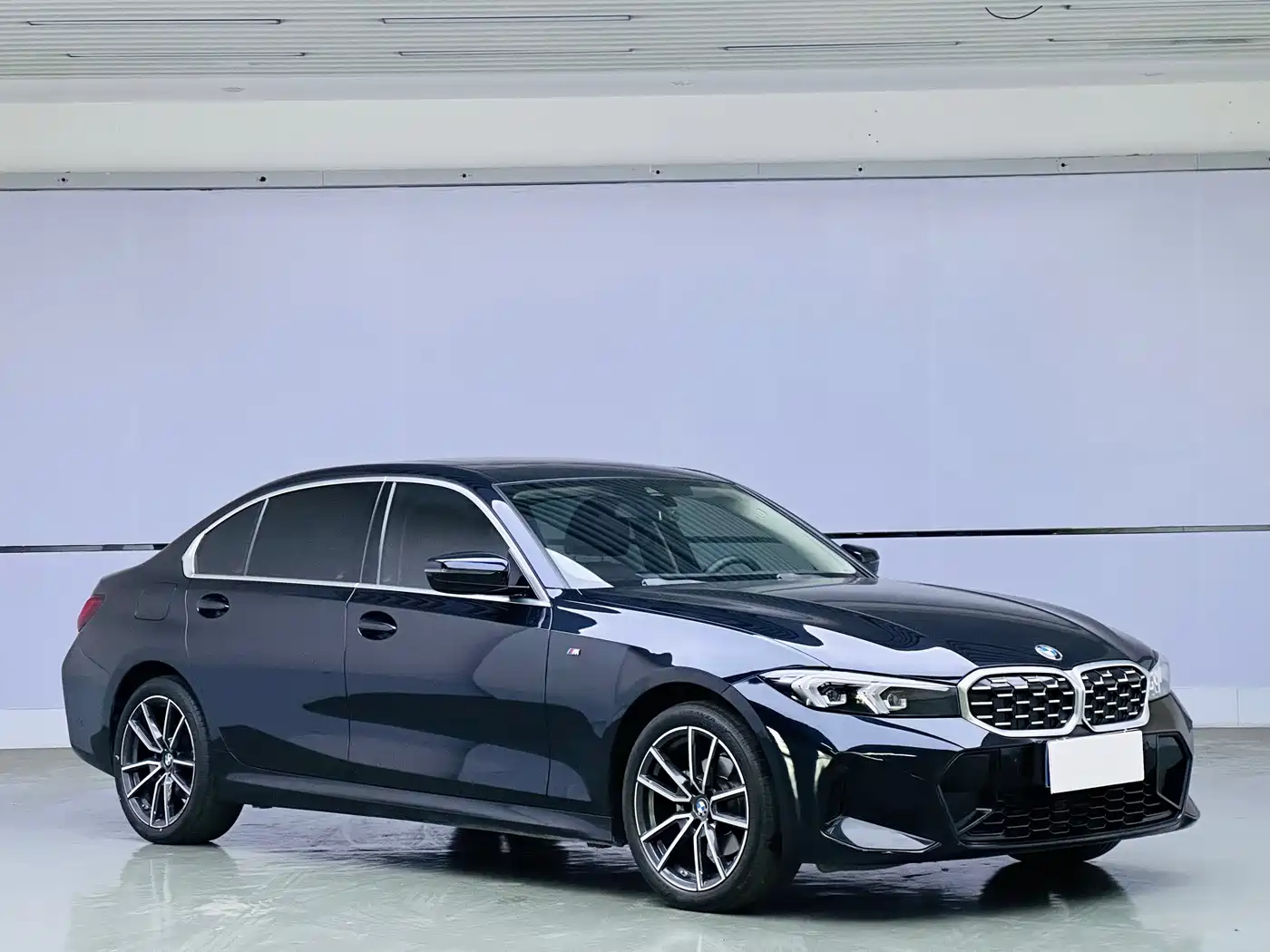 BMW 3 Series 2023 325Li M Sport Package фото 3