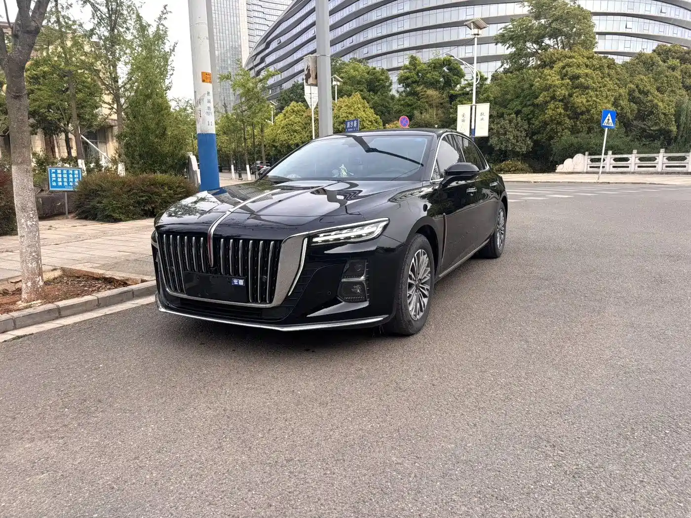 Hongqi HONGQI H5