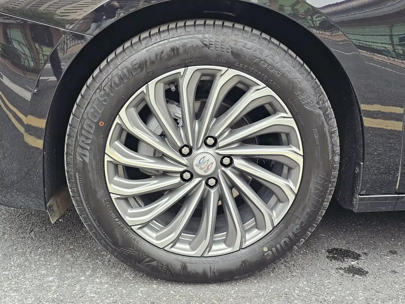 BUICK LACROSSE