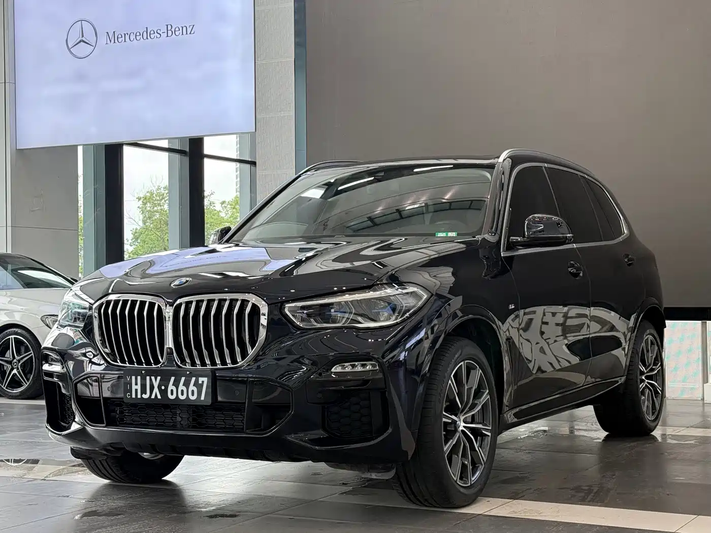 BMW X5 (Import) 2020 xDrive40i M Sport Package фото 20