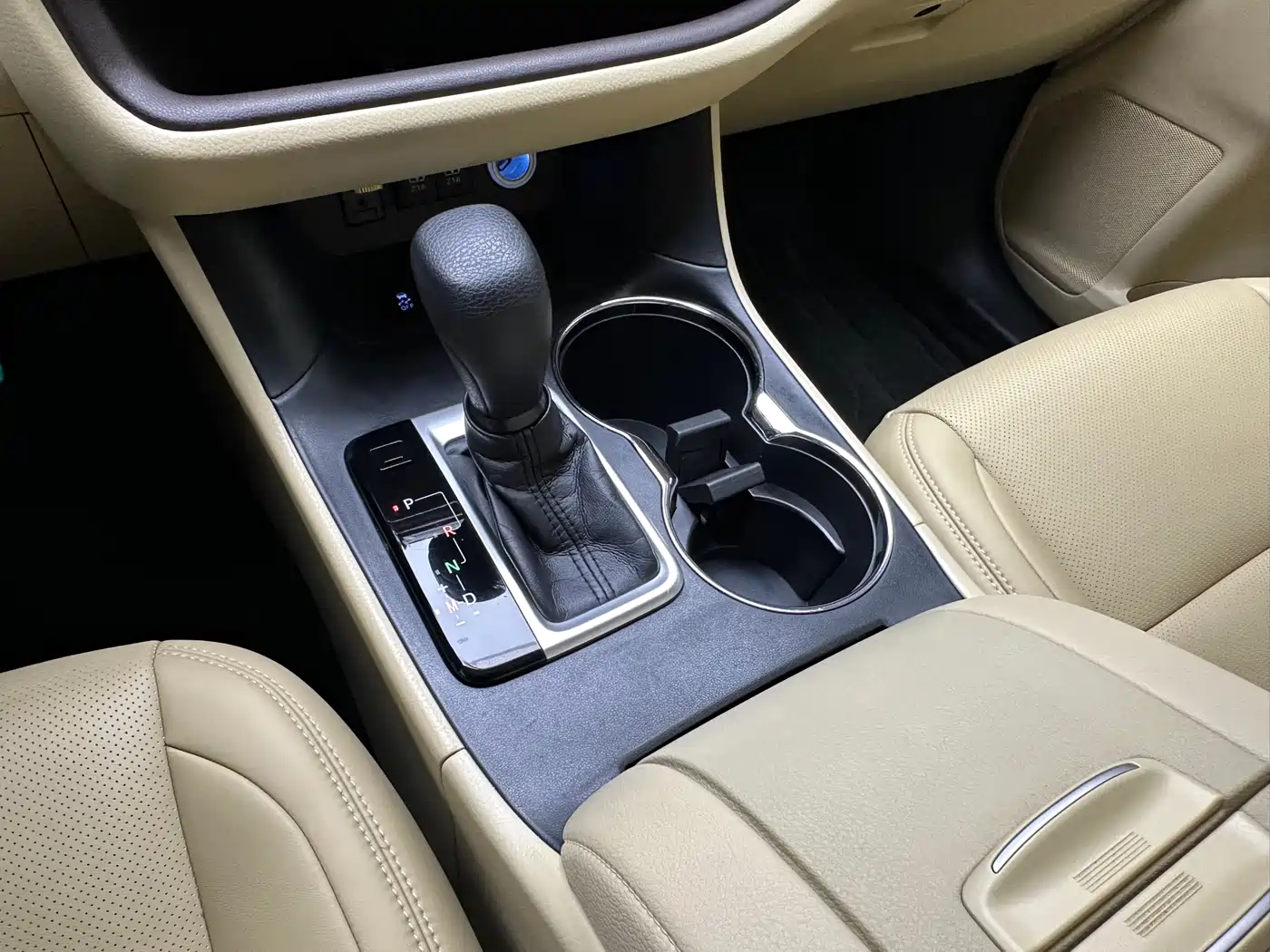 Toyota Highlander 2018 2.0T 2WD Elite 5-Seater China VI фото 14