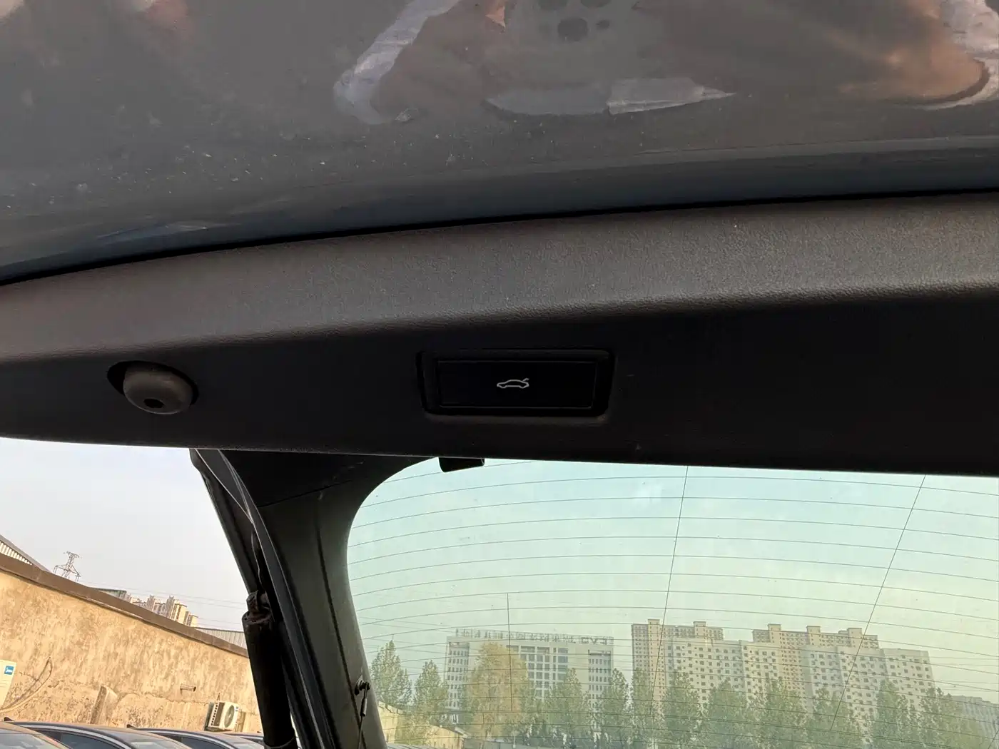 VOLKSWAGEN ID.7 VIZZION