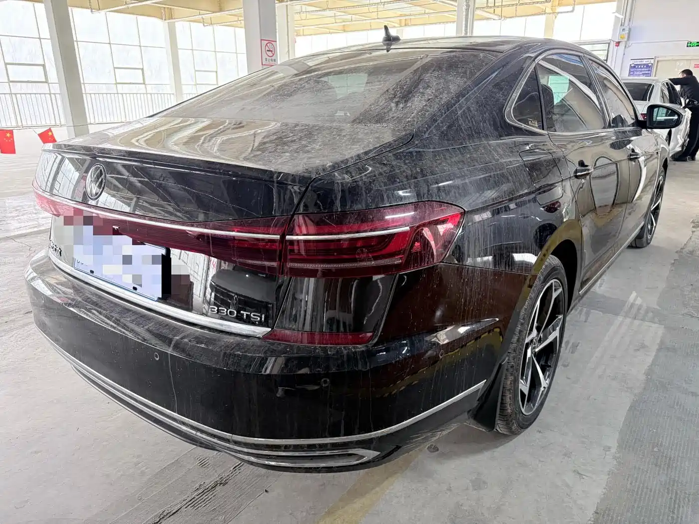 Volkswagen Passat 2023 330TSI Elite Edition фото 20
