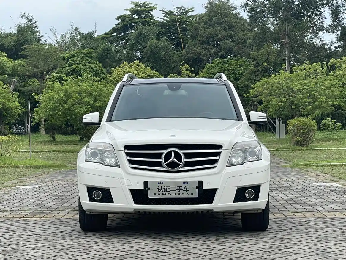 Mercedes-Benz GLK-Class (Import) 2008 GLK 300 4MATIC Luxury Edition фото 2