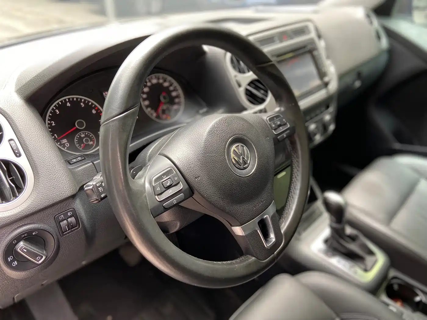 Volkswagen Tiguan 2015 1.8TSI Automatic 4WD Comfortline фото 5