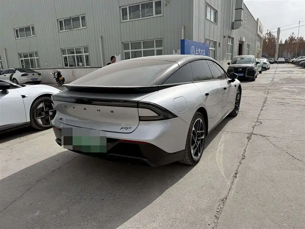 XIAOPENG P7+