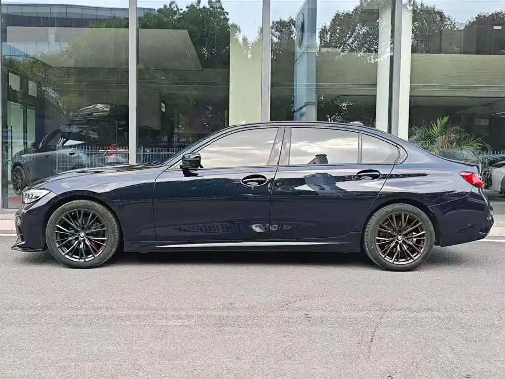 BMW 3 Series 2020 325Li M Sport Black Night Package фото 4