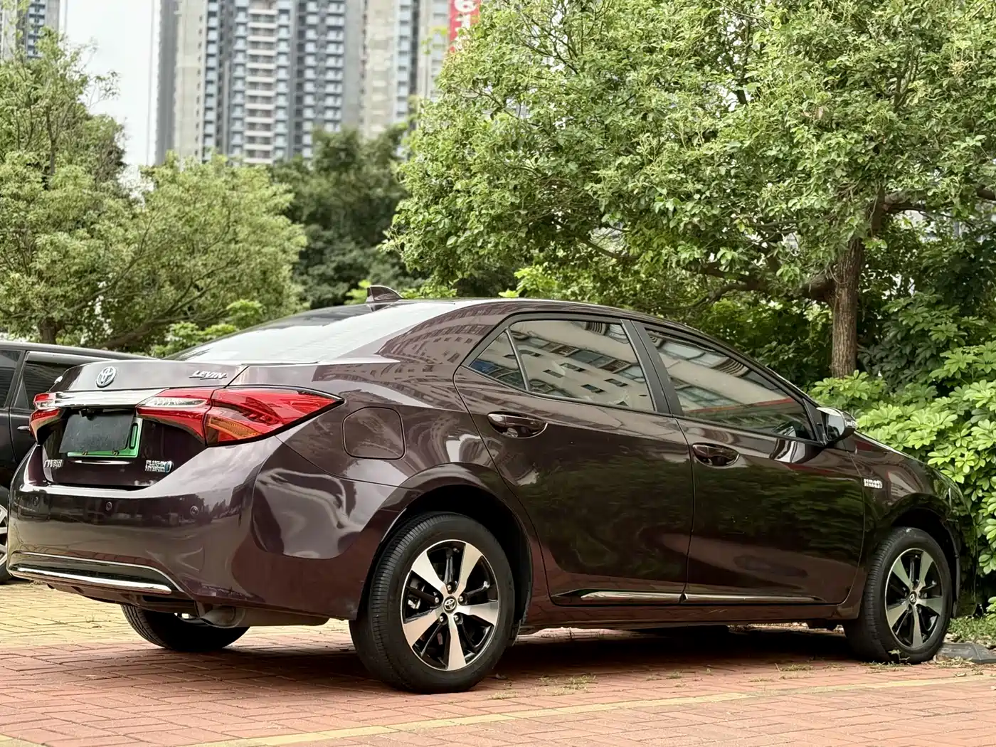 Toyota Levin Twin Engine E+ 2019 1.8PH GS E-CVT Elite Edition фото 15