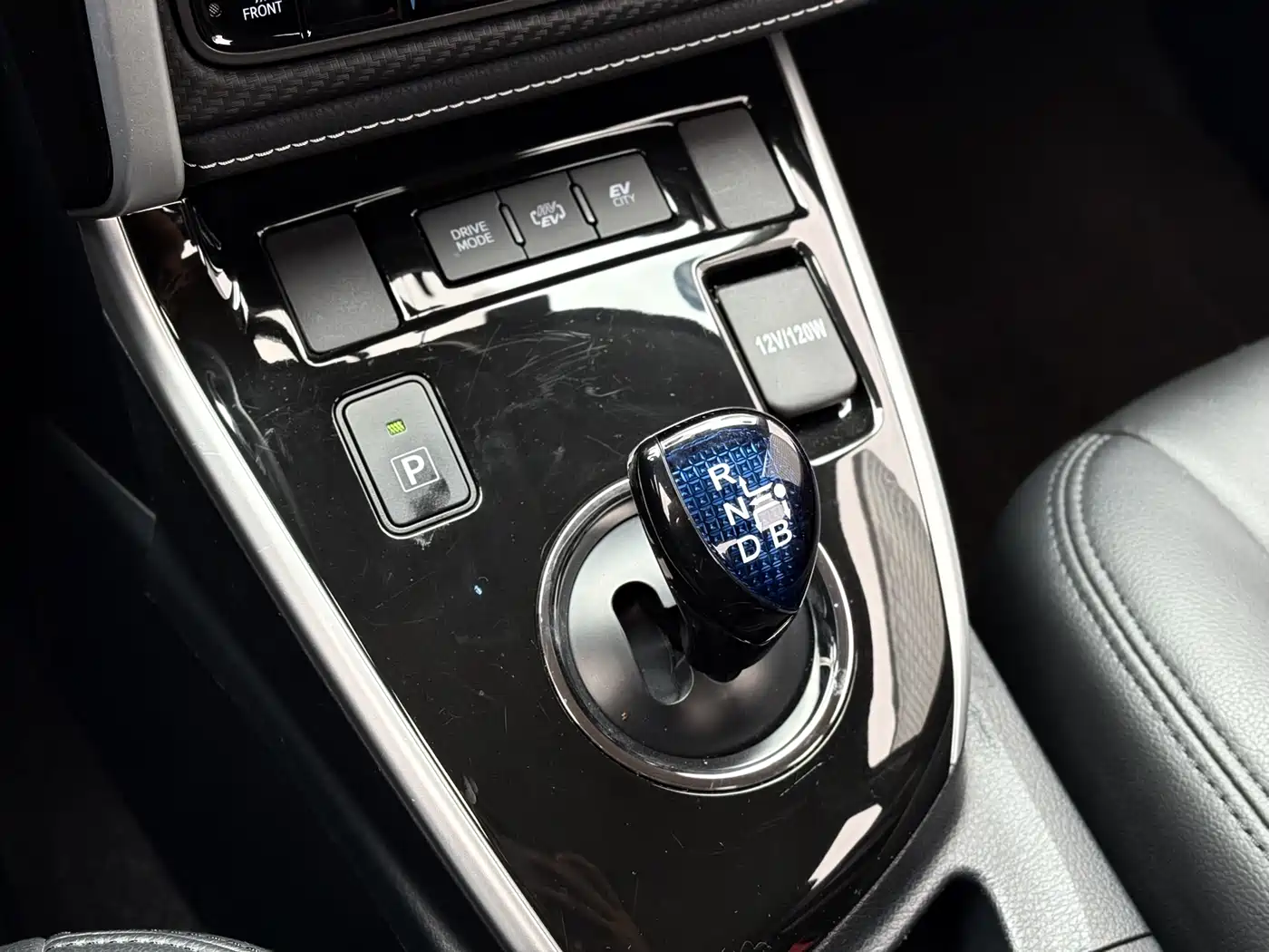 Toyota Levin Twin Engine E+ 2019 1.8PH GS E-CVT Elite Edition фото 12