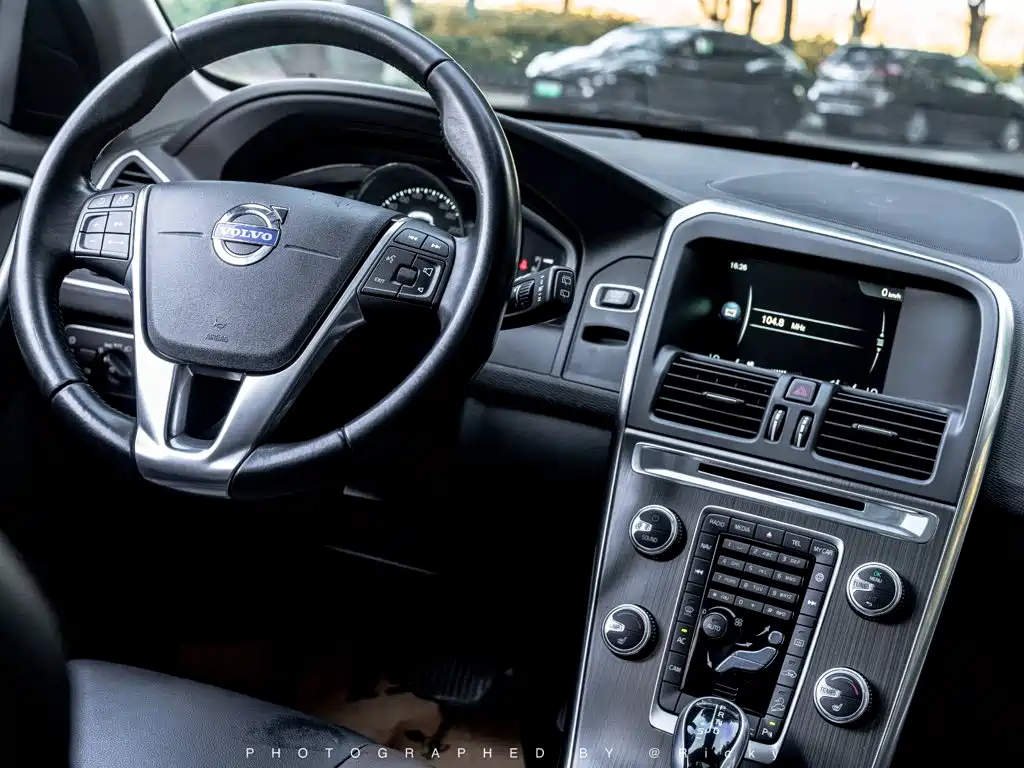 Фото 4 - Volvo XC60