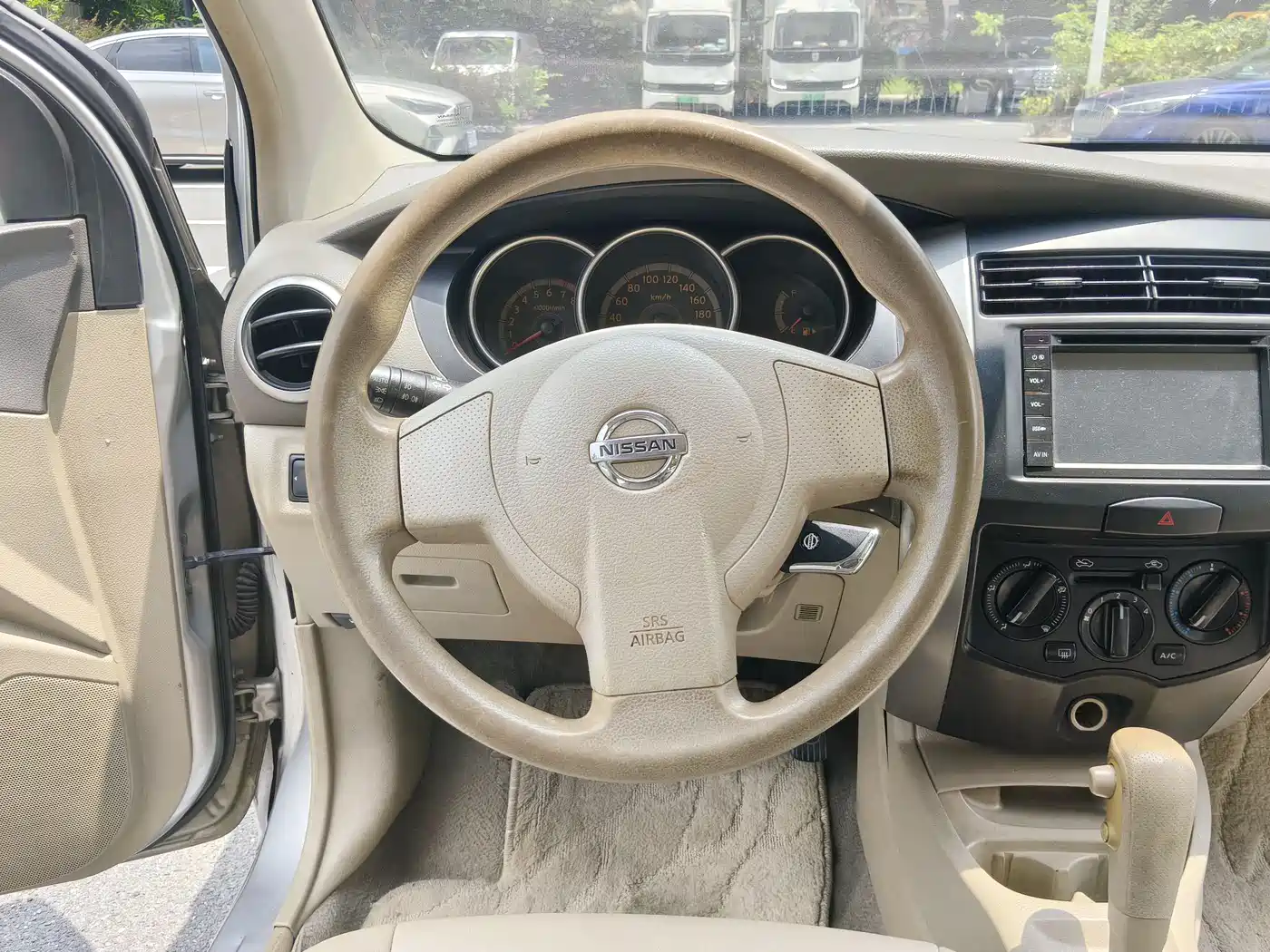 Nissan Livina 2008 2008 JinRui 1.6L Automatic Smart Edition