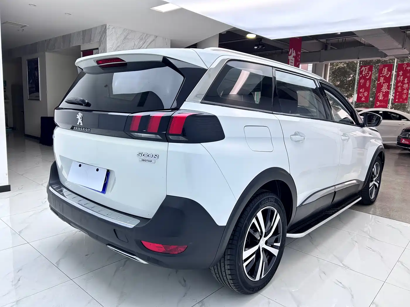 Peugeot 5008 2017 380THP 7-seat Elite Edition фото 7