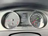 Фото 4 - Volkswagen Golf