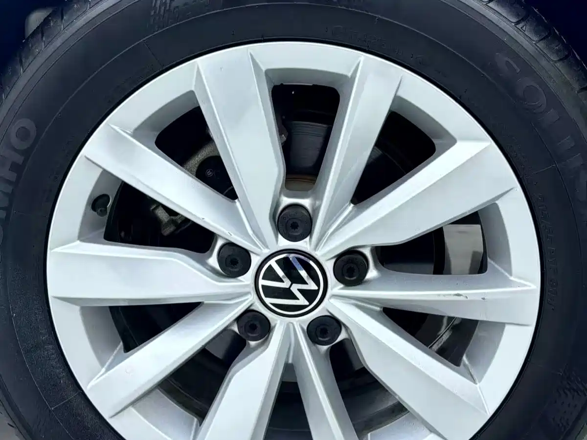 Volkswagen Bora 2021 1.5L Automatic Comfort Smart Edition фото 18