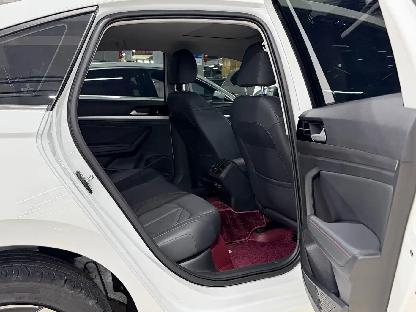 Volkswagen Lavida 2023 Model 280TSI DSG Starlight Eternal Edition фото 11