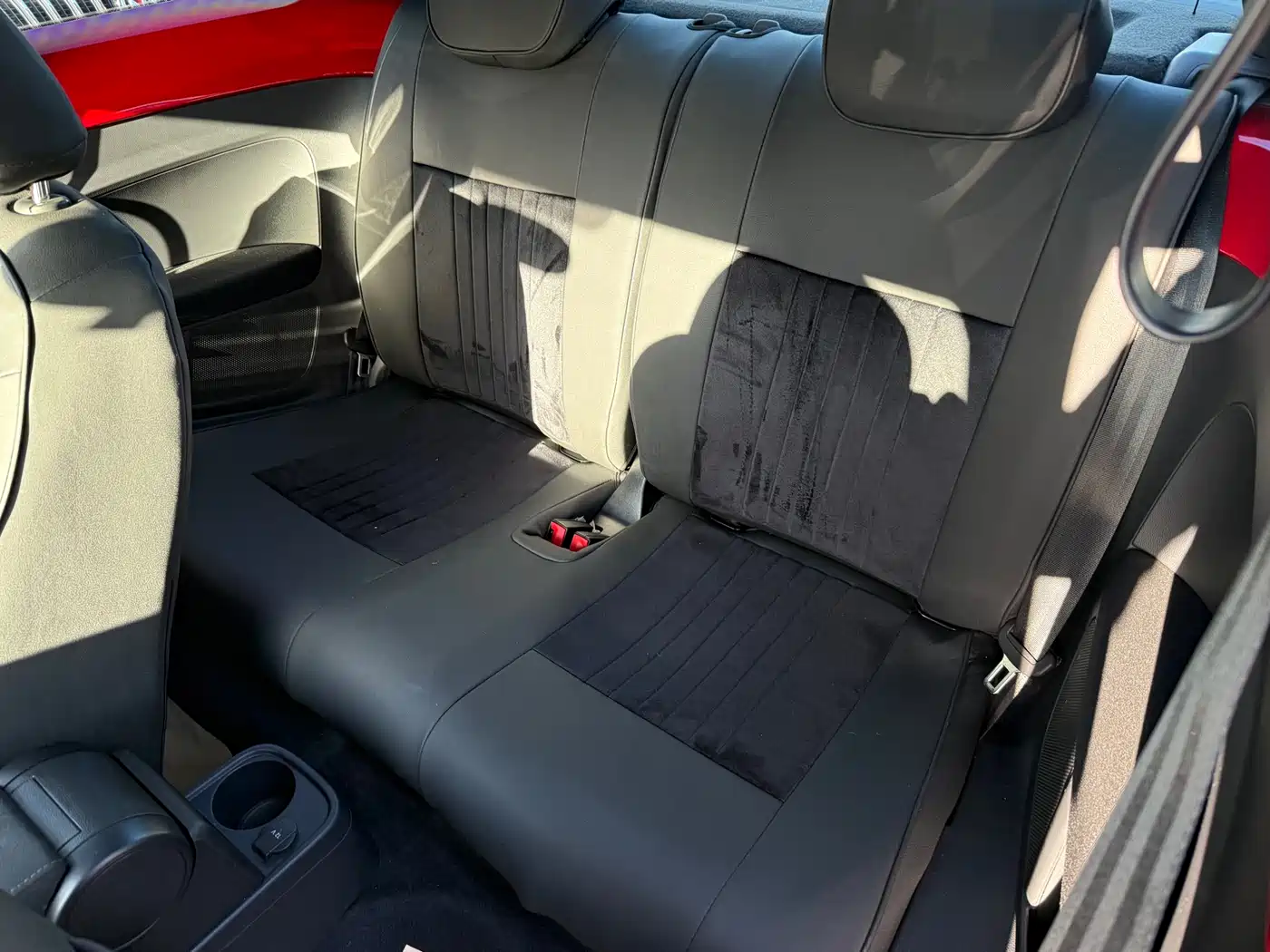 Volkswagen Beetle 2017 180TSI Style фото 11