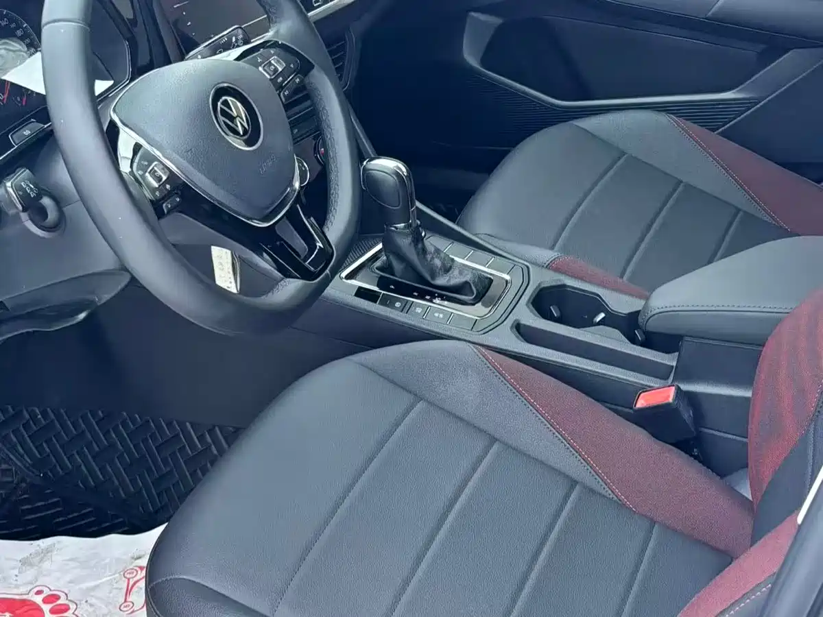 Volkswagen Bora 2021 1.5L Automatic Comfort Smart Edition фото 8
