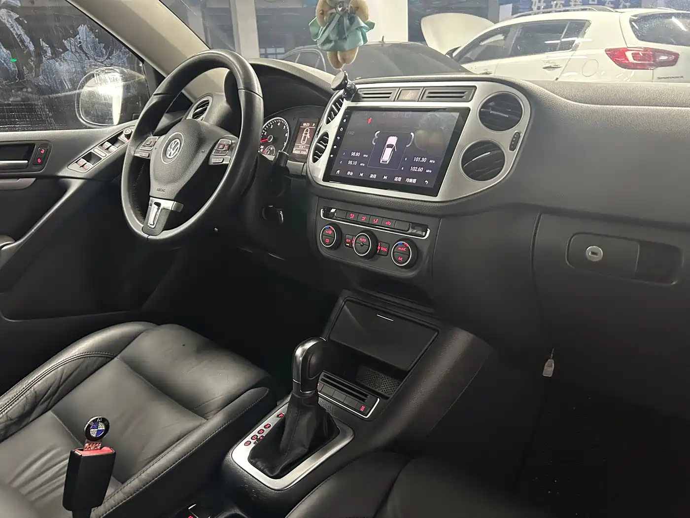 Volkswagen Tiguan 2015 1.8TSI Automatic 2WD Comfortline фото 11