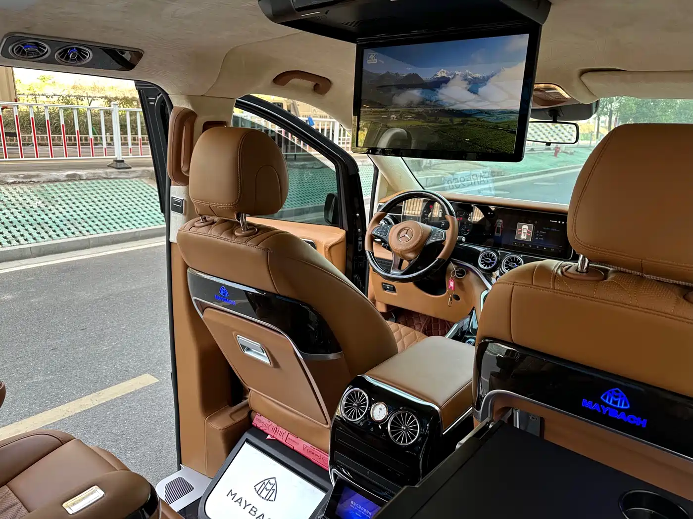 Mercedes-Benz Vito 2021 2.0T Business Edition 7-seater фото 11