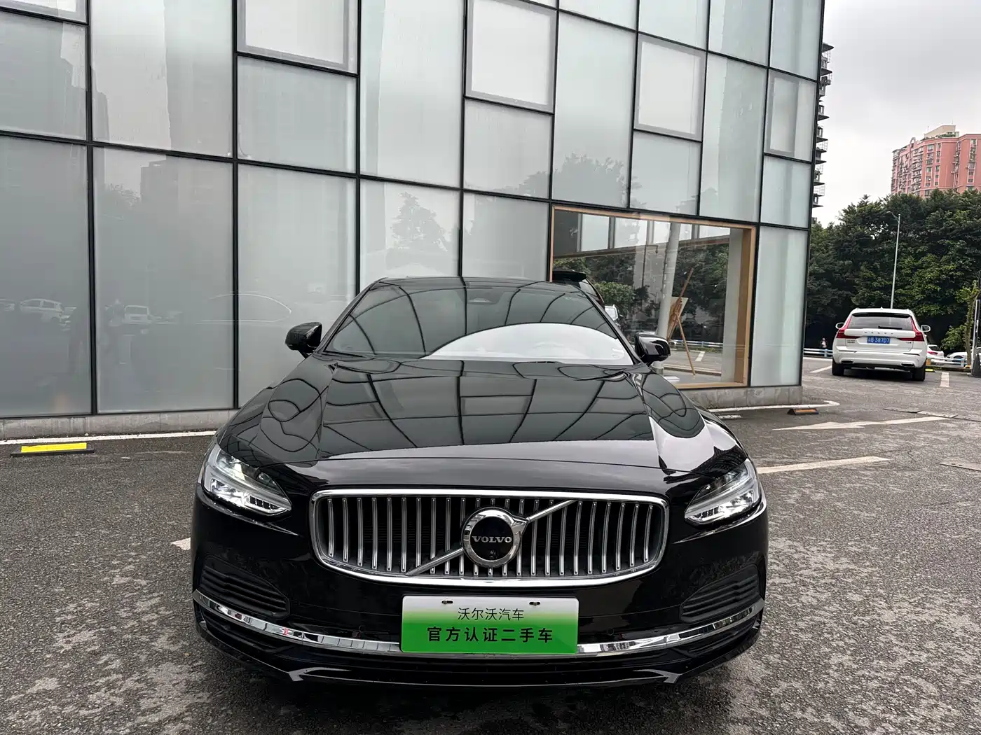 VOLVO S90 PLUG IN HYBRID