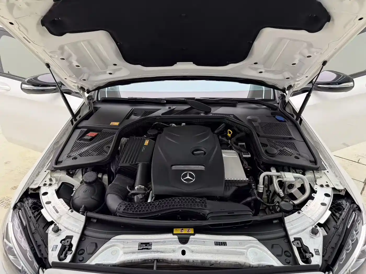 Mercedes-Benz C-Class 2015 C 200 Sport Edition 4MATIC фото 11
