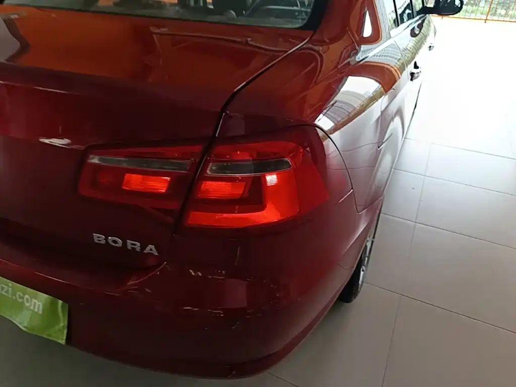 Volkswagen Bora 2014 2014 1.4TSI Automatic Comfort Edition