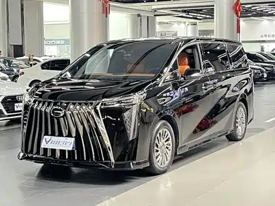 Trumpchi M8