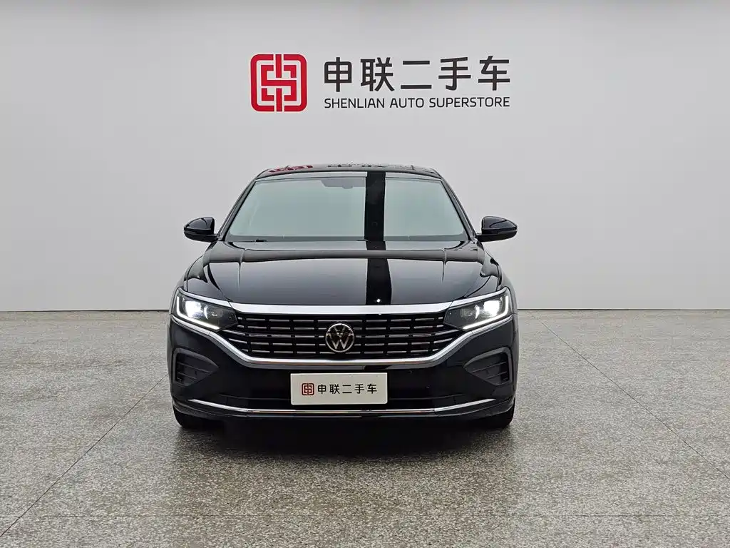 Photo 5 - Volkswagen Passat