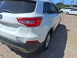 Photo 8 - Changan CS75