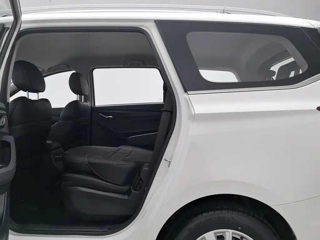 Baojun 360 2019 2018 1.5L Manual Elite (China V)