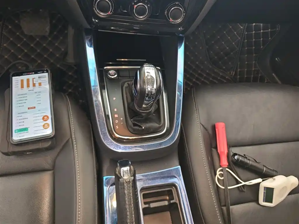 Volkswagen Sagitar 2017 230TSI Automatic Comfort фото 14