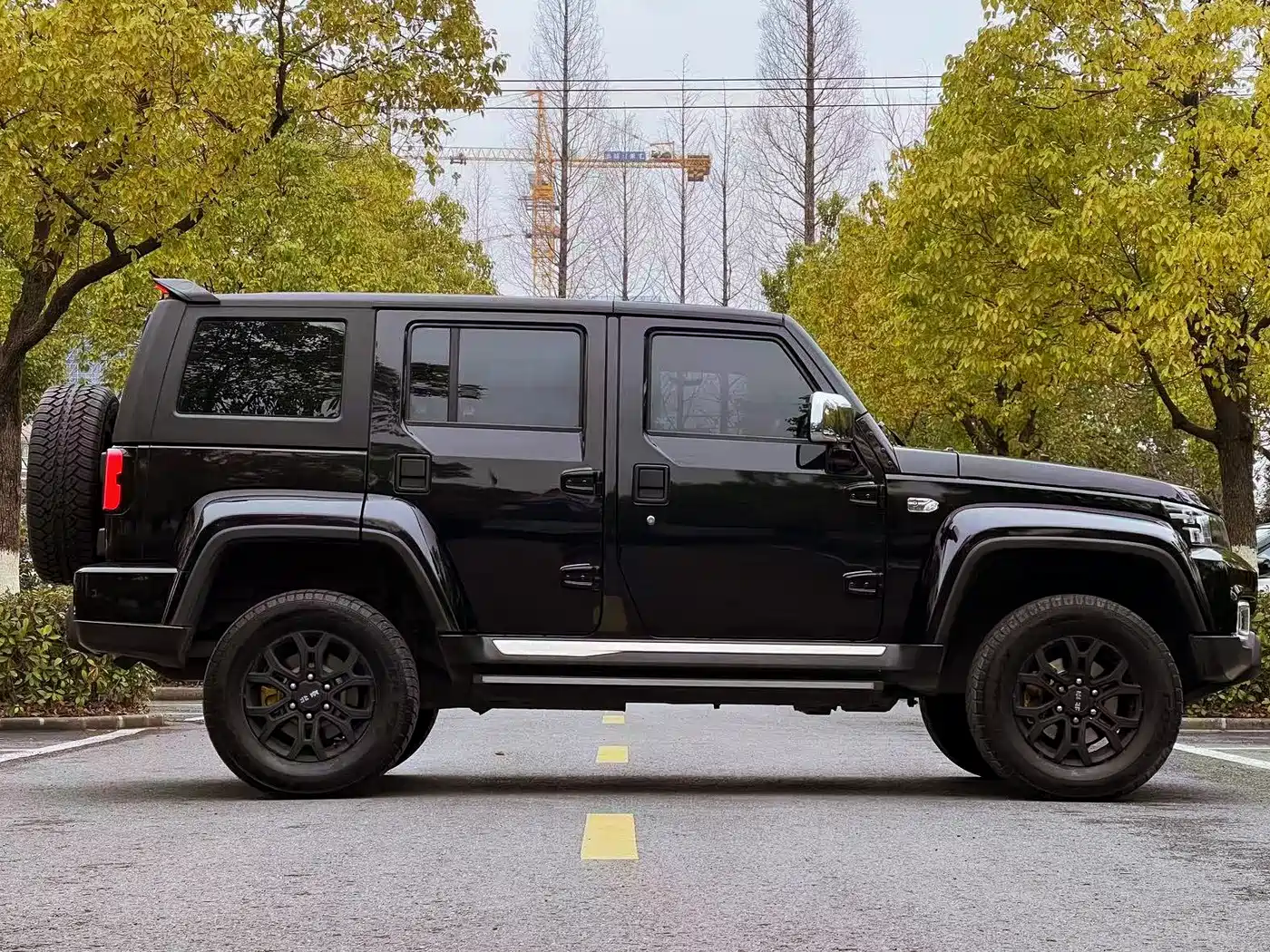 BAIC ORV Beijing Offroad BJ40 2023 2.0T Auto 4WD Urban Hunter Knight Edition фото 4