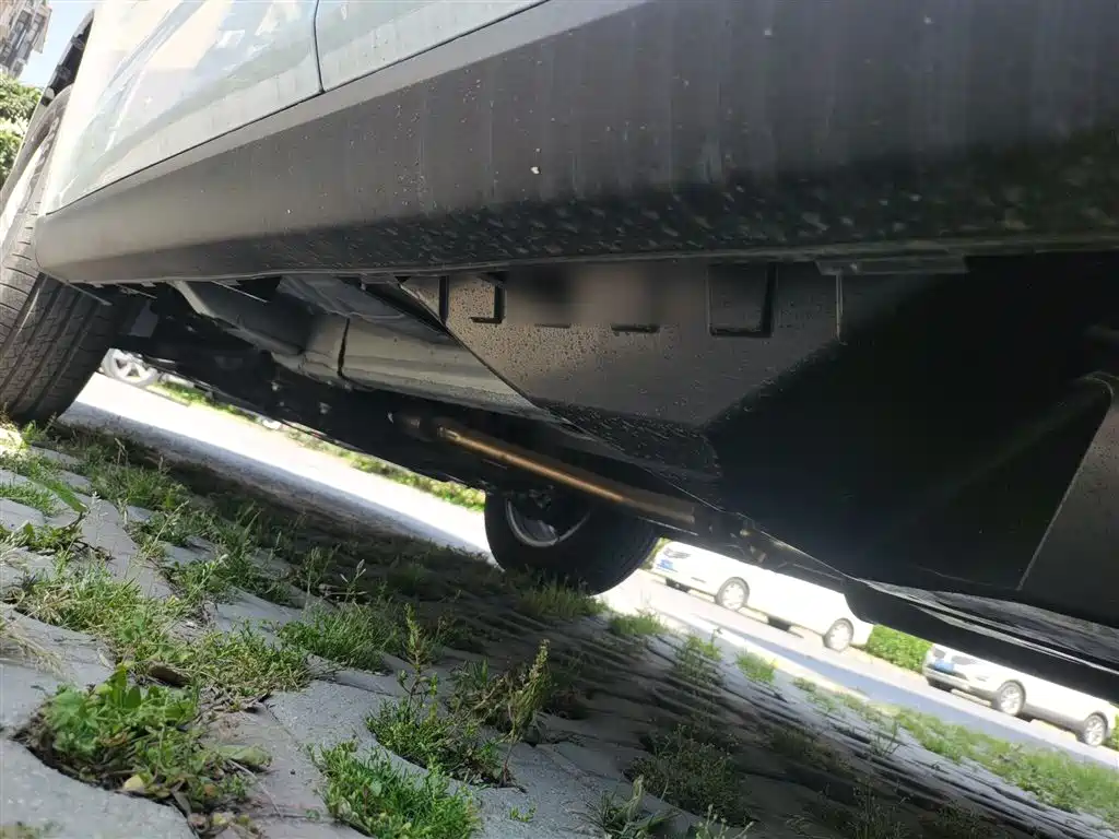 Haval M6 2023 PLUS 1.5T Manual Elite Smart Connect фото 18